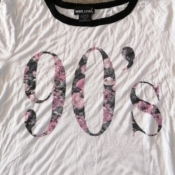 90s Crop Tee - Picture 3 of 3